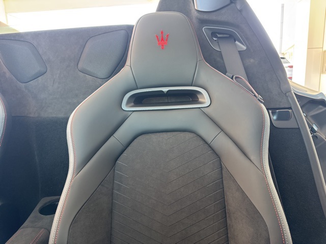 2023 Maserati MC20 Base Cielo photo 21