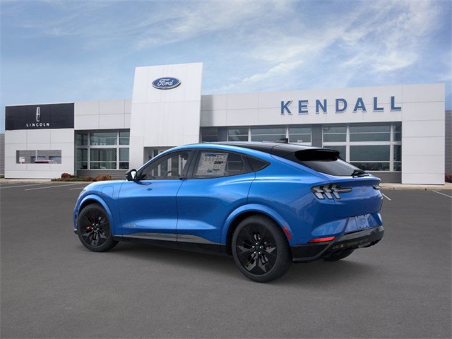 2025 Ford Mustang Mach-E GT photo 4
