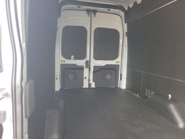 2025 Ford Transit photo 18