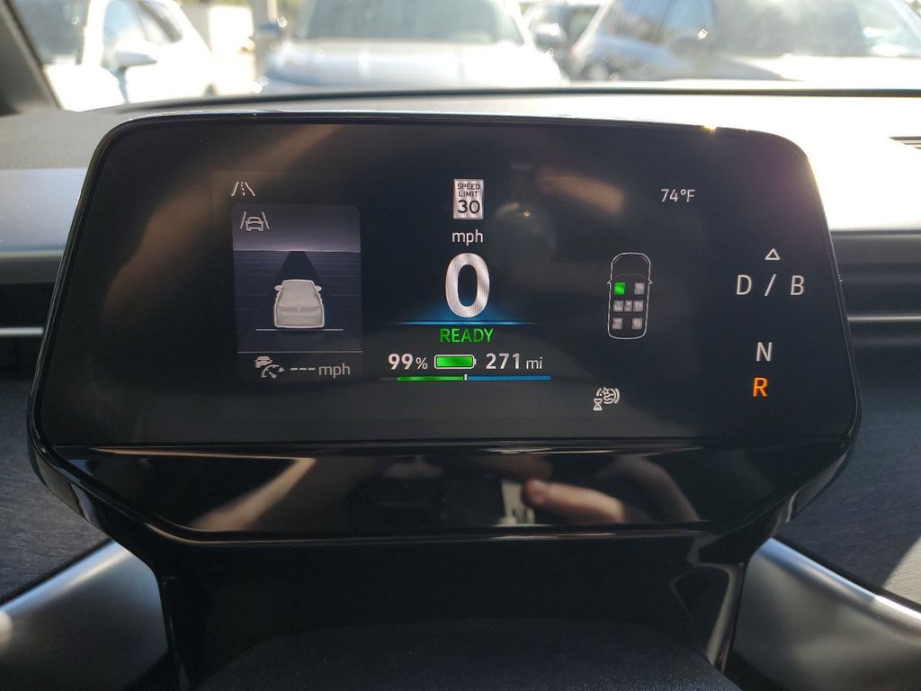 2025 Volkswagen ID. Buzz Pro S photo 11