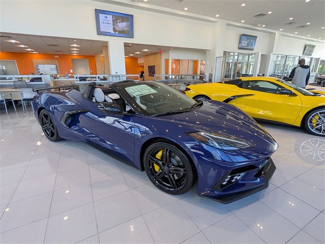 2026 Chevrolet Corvette Stingray 2LT photo 2