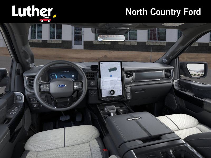 2025 Ford F-150 Lightning Platinum photo 9