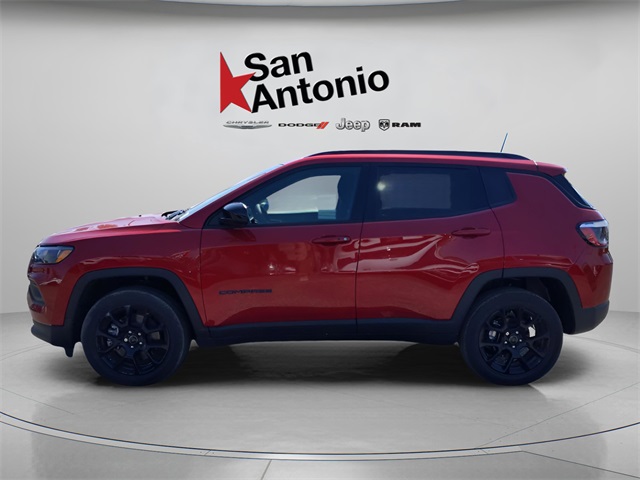 2026 Jeep Compass Latitude photo 3