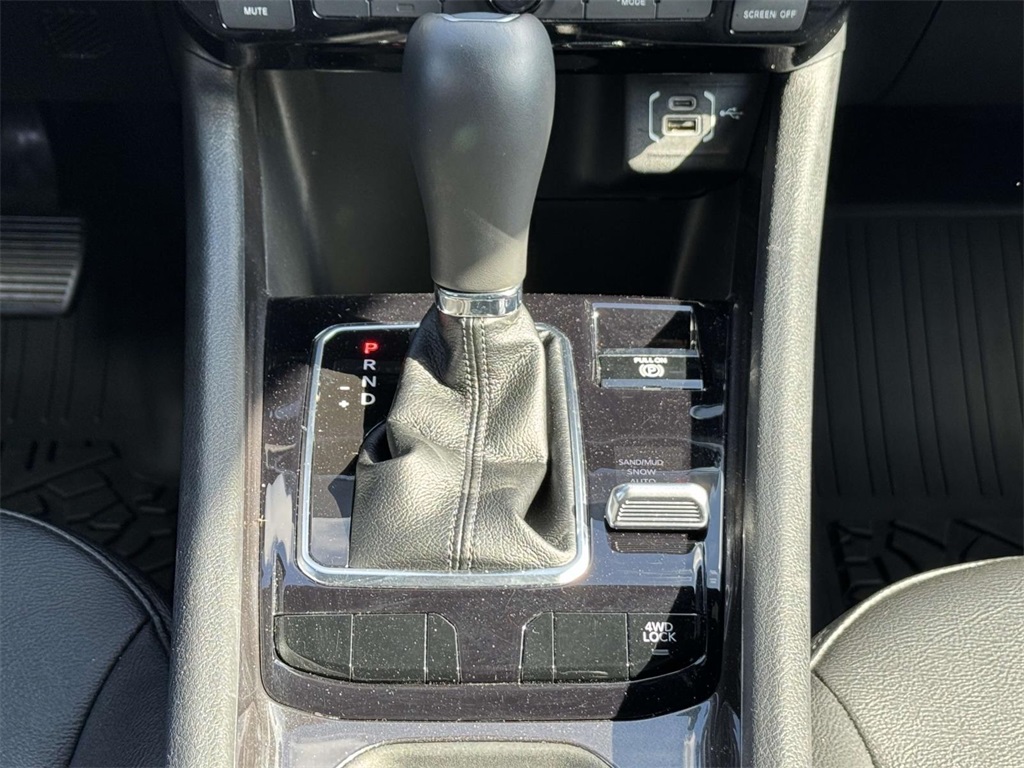 2024 Jeep Compass Latitude Lux photo 15
