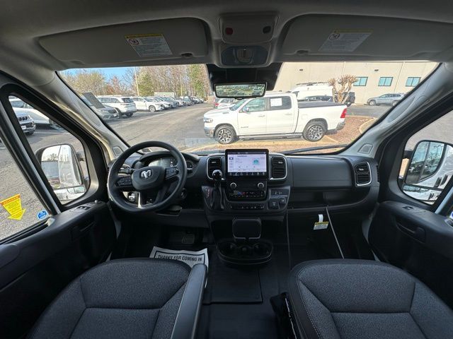 2025 Ram ProMaster 3500 Cargo Van photo 2