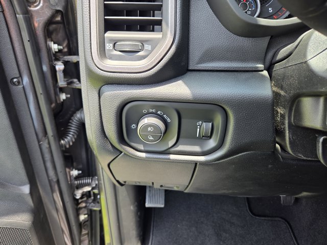 2025 Ram 2500 Tradesman photo 24