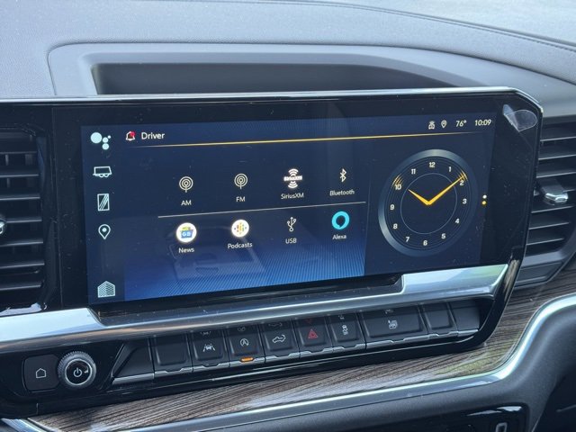 2025 Chevrolet Silverado 1500 LT photo 17