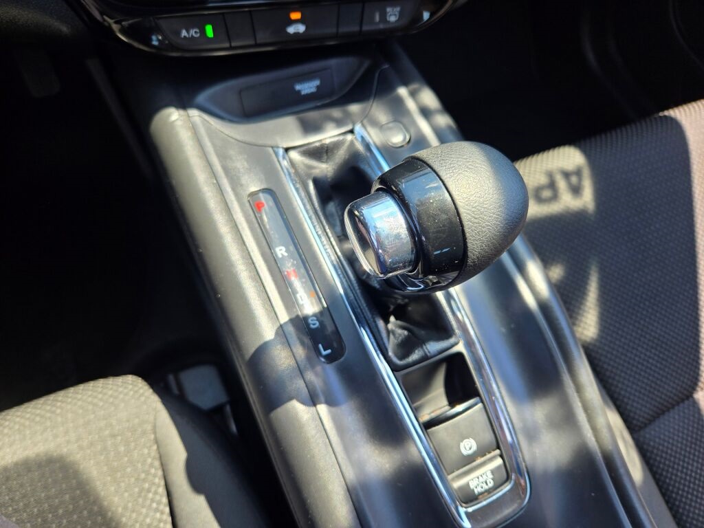 2022 Honda HR-V LX photo 19