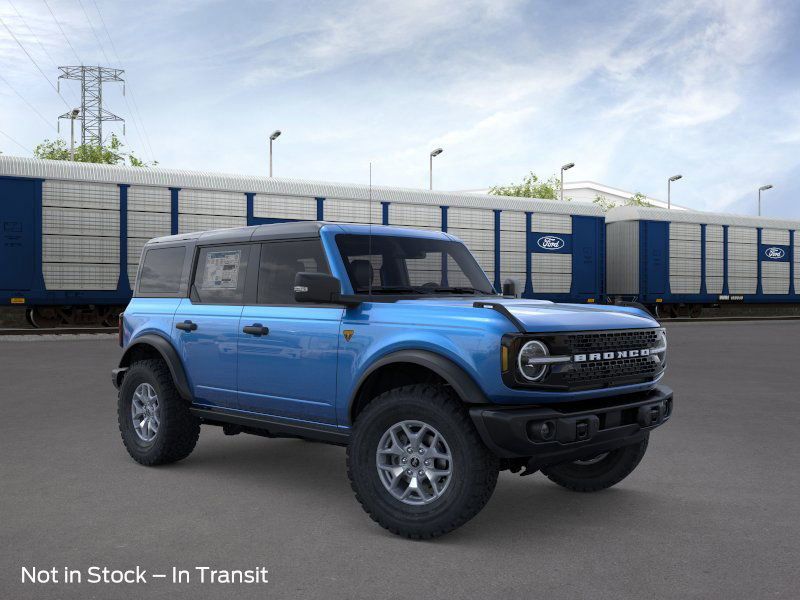 2025 Ford Bronco Badlands photo 8