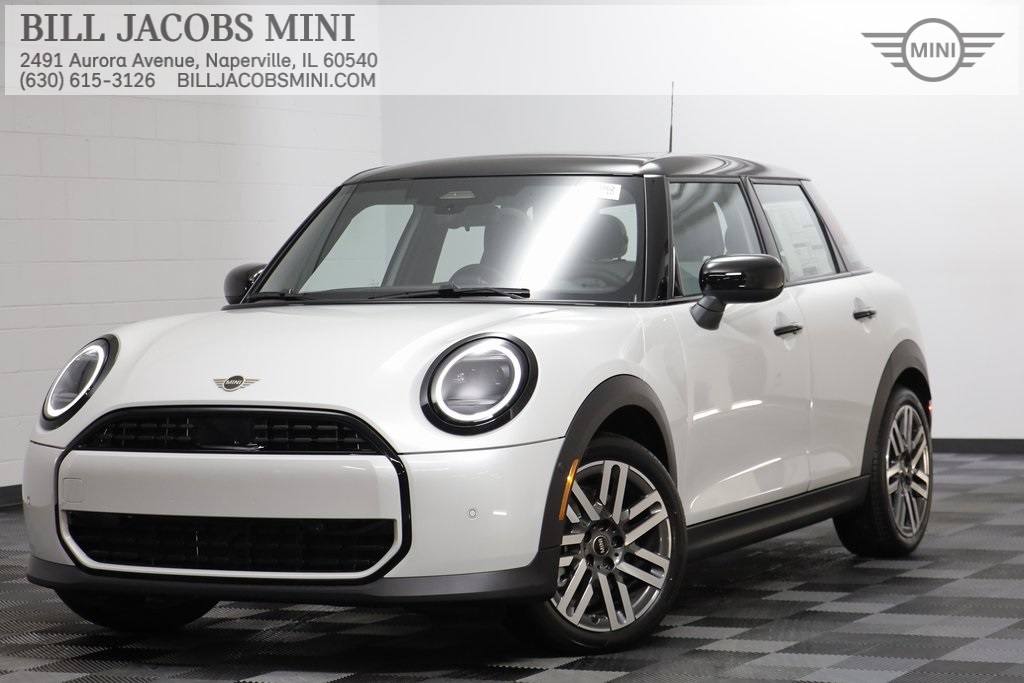 2026 MINI Hardtop 4 Door Oxford Edition's photo