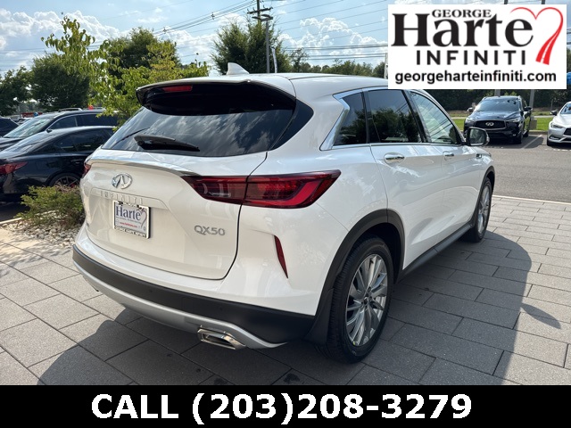2025 Infiniti QX50 PURE AWD photo 6