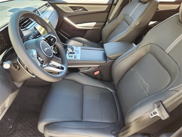 2026 Jaguar F-PACE P250 R-Dynamic S photo 10
