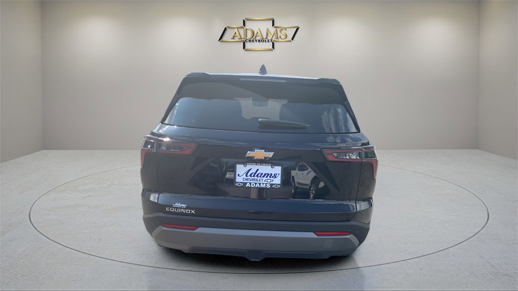 2026 Chevrolet Equinox LT photo 5