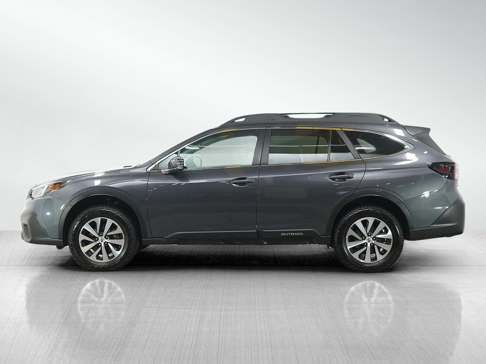 Used 2021 Subaru Outback Premium with VIN 4S4BTAFCXM3148132 for sale in Burnsville, Minnesota
