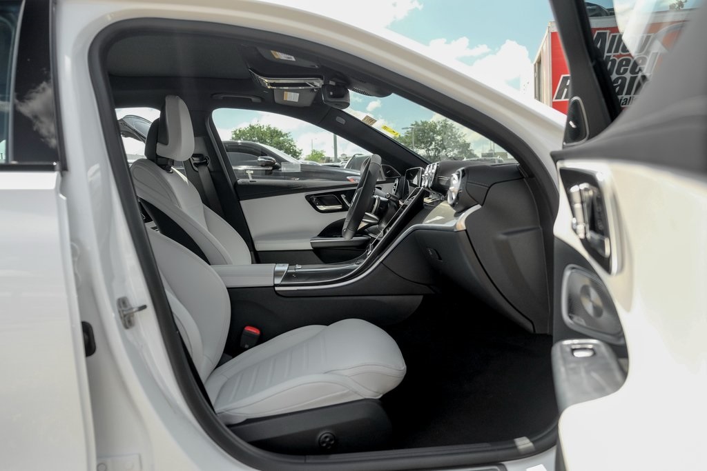 2025 Mercedes Benz C 300 4MATIC photo 21