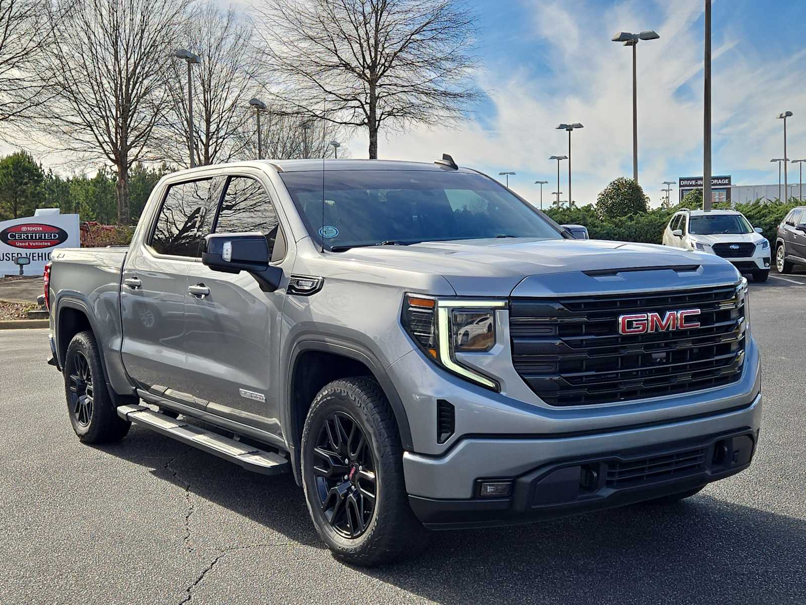 2023 GMC Sierra Base's photo