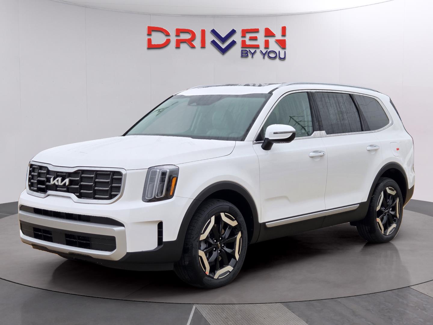 2025 Kia Telluride S's photo