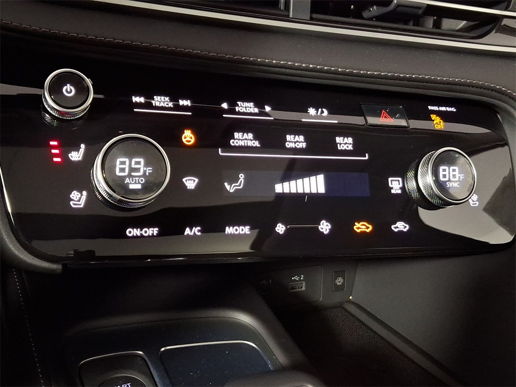 2025 Infiniti QX60 Luxe photo 13