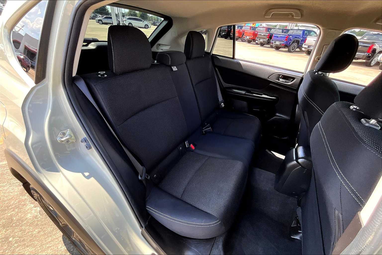2014 Subaru Crosstrek Premium photo 17