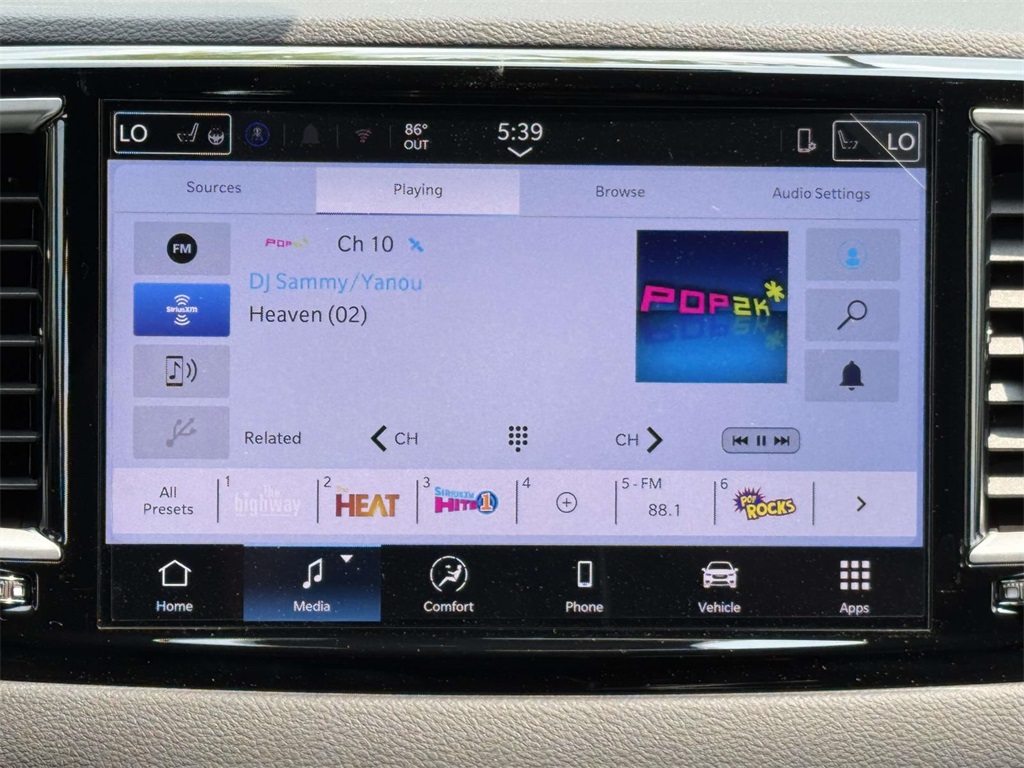 2026 Chrysler Voyager LX photo 2