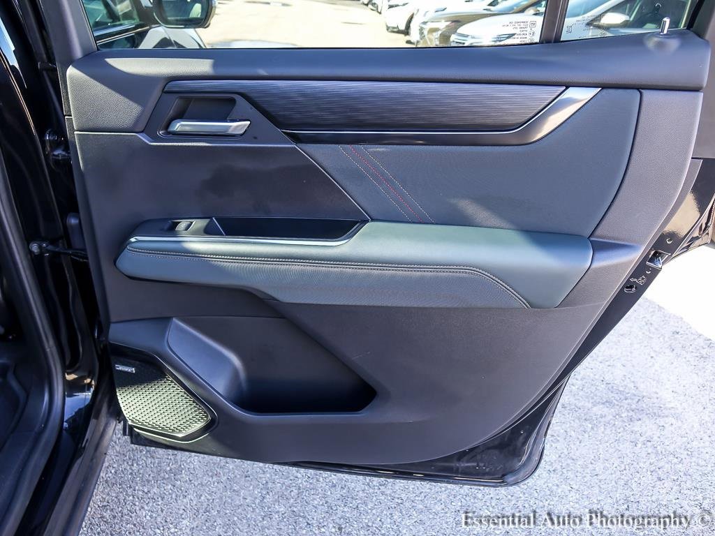 2024 GMC ACADIA - Image 30