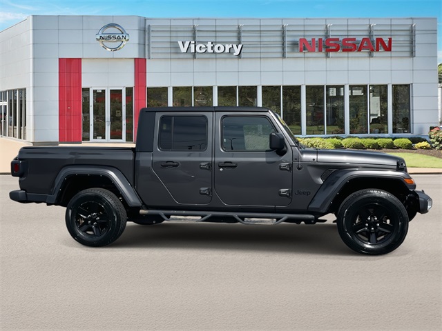 2021 Jeep Gladiator Sport photo 2