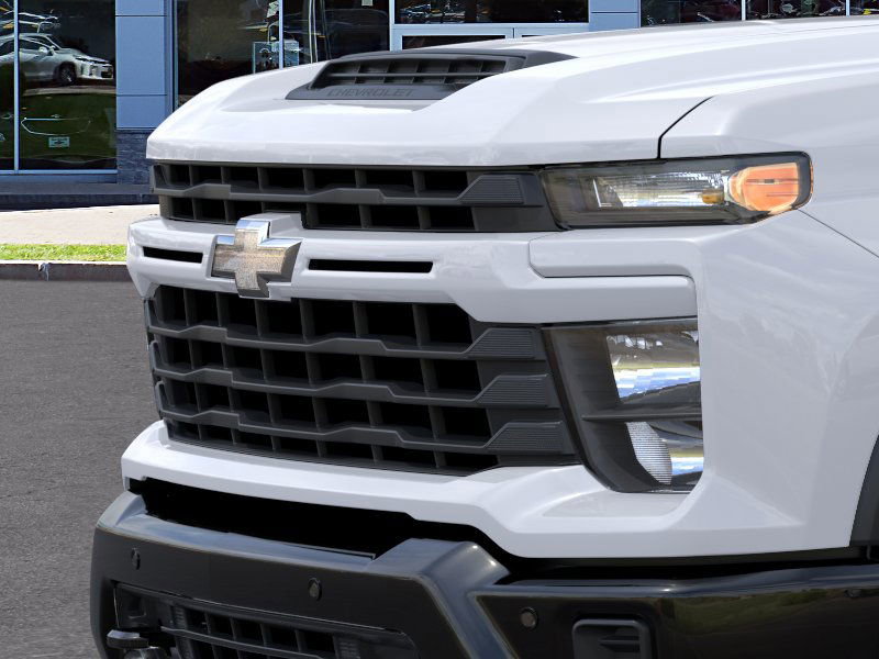2025 Chevrolet Silverado 2500HD Custom photo 13