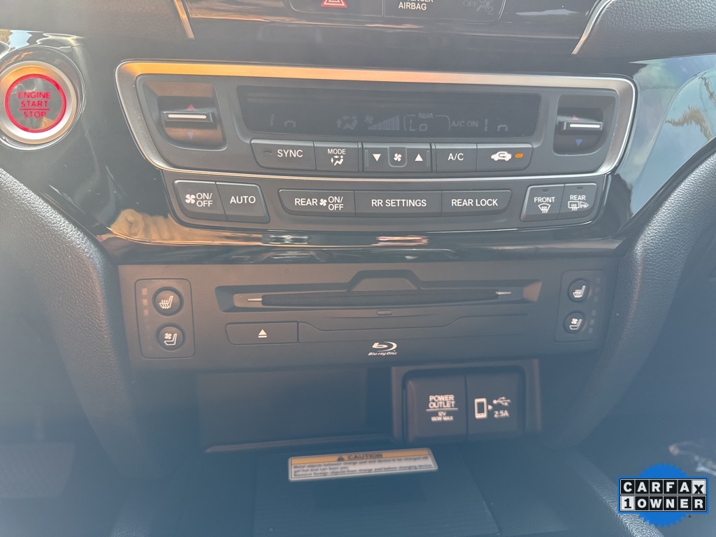 2022 Honda Pilot Black Edition photo 24