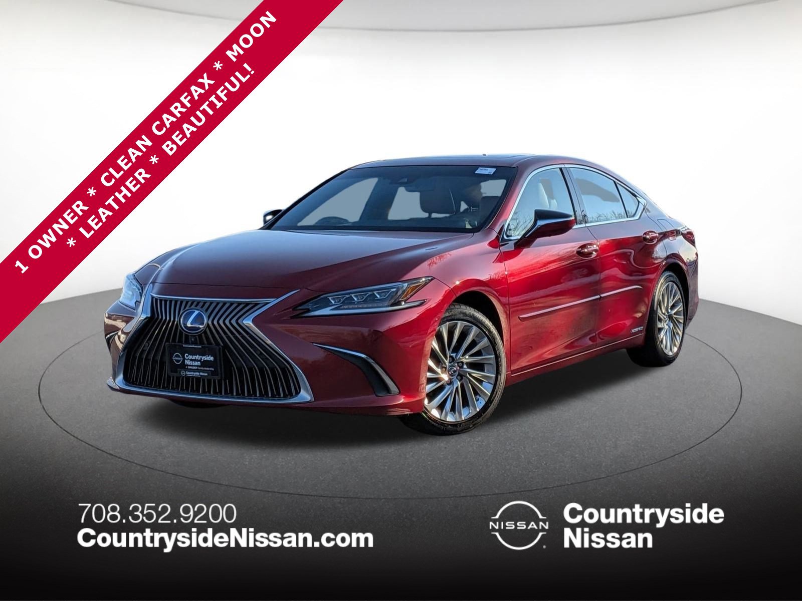 2021 Lexus ES Hybrid 300h Luxury's photo