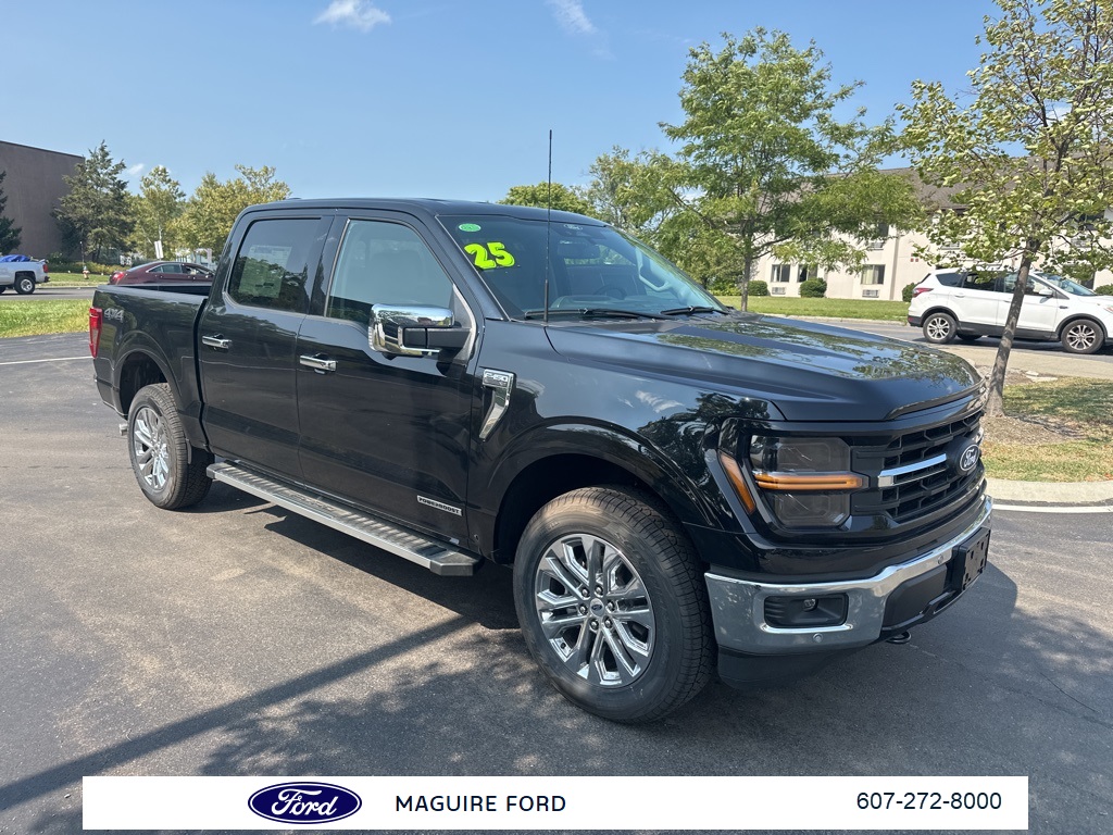 2025 Ford F-150 XLT photo 2