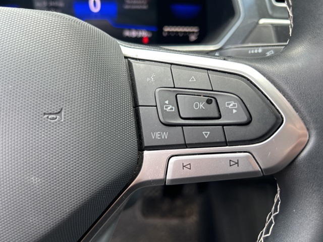 2022 Volkswagen Tiguan SE photo 13