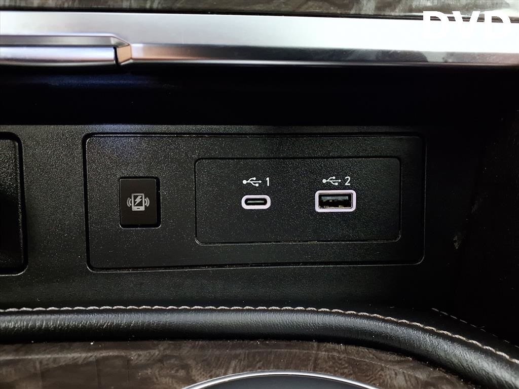 2023 Nissan Armada Platinum photo 15