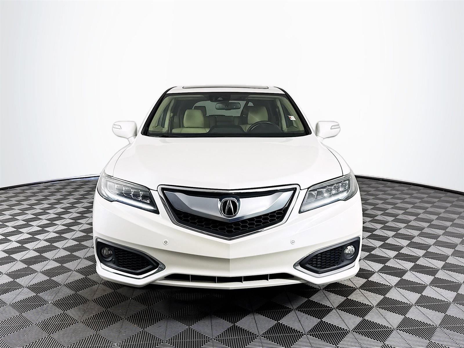 2016 Acura RDX Advance photo 2