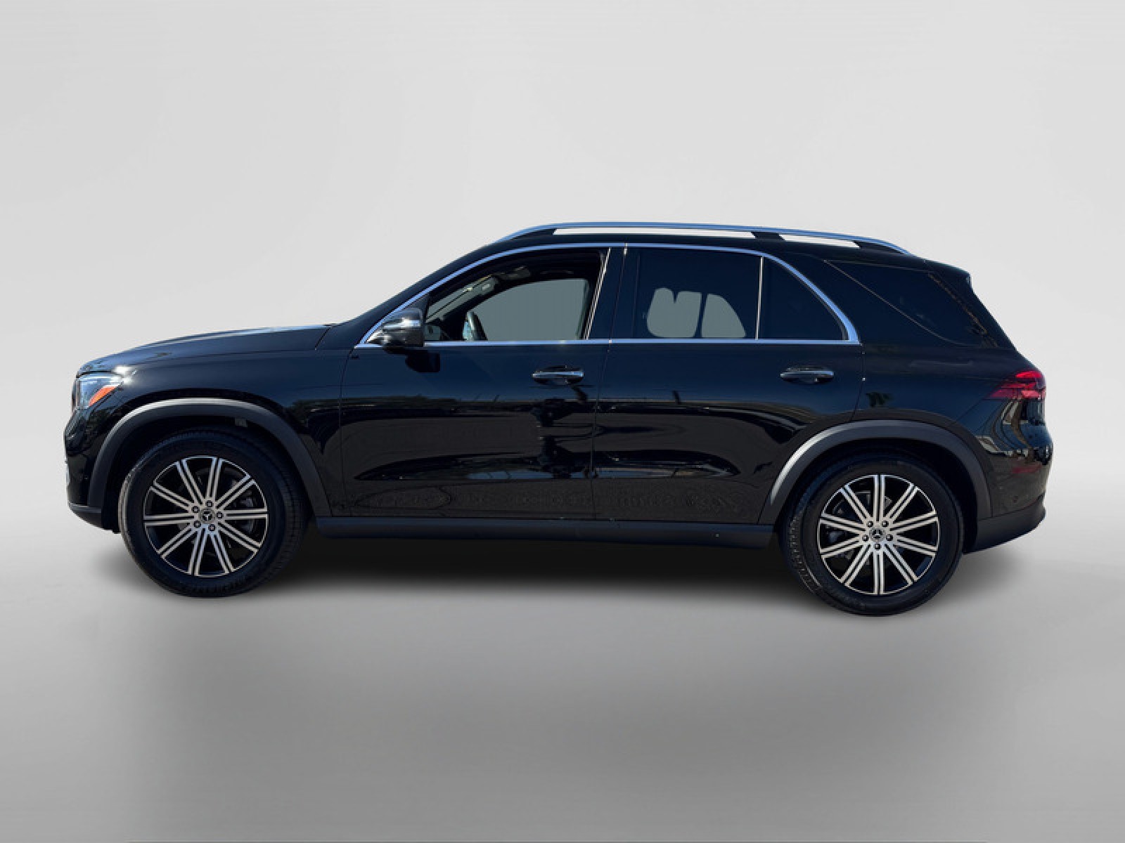 2025 Mercedes Benz GLE 350 4MATIC photo 2
