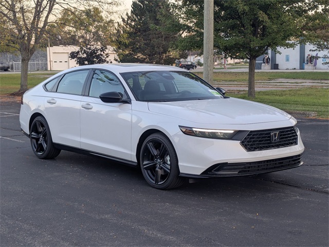 2025 Honda Accord Hybrid Sport-L photo 4