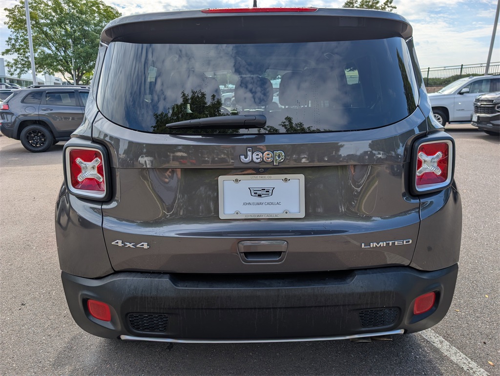 2018 Jeep Renegade Limited photo 3