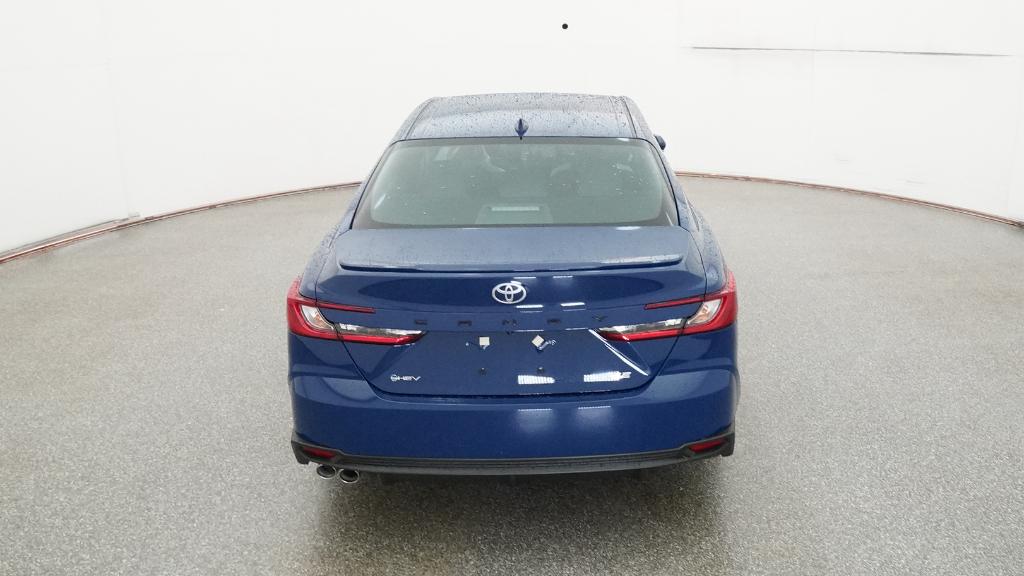 2025 Toyota Camry SE photo 18