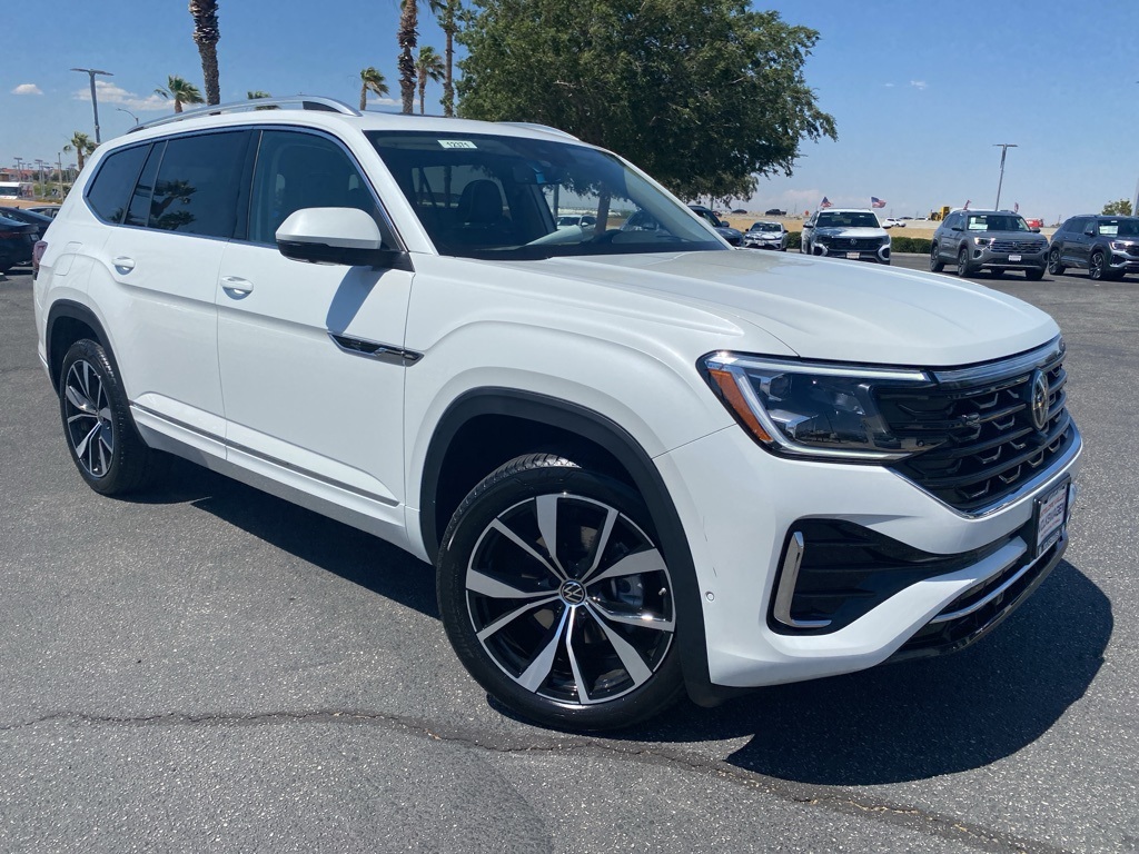 2025 Volkswagen Atlas SEL Premium R-Line's photo