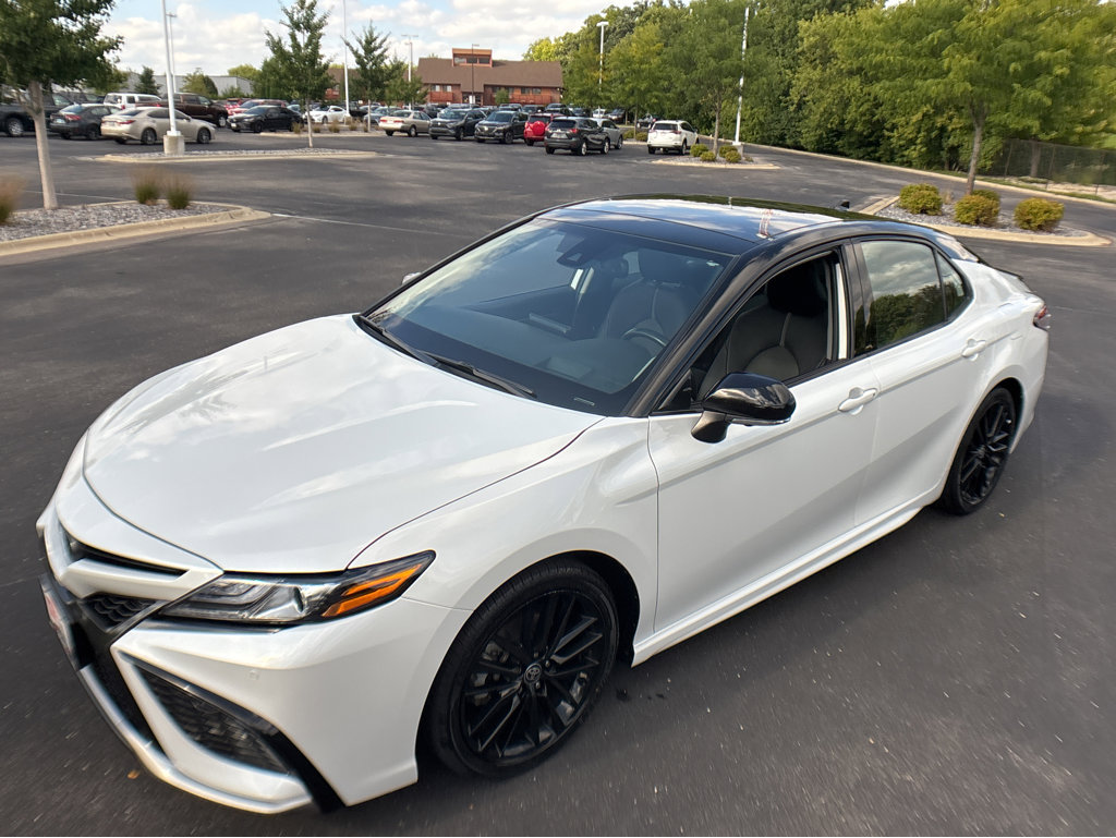 2024 Toyota Camry XSE V6 photo 9