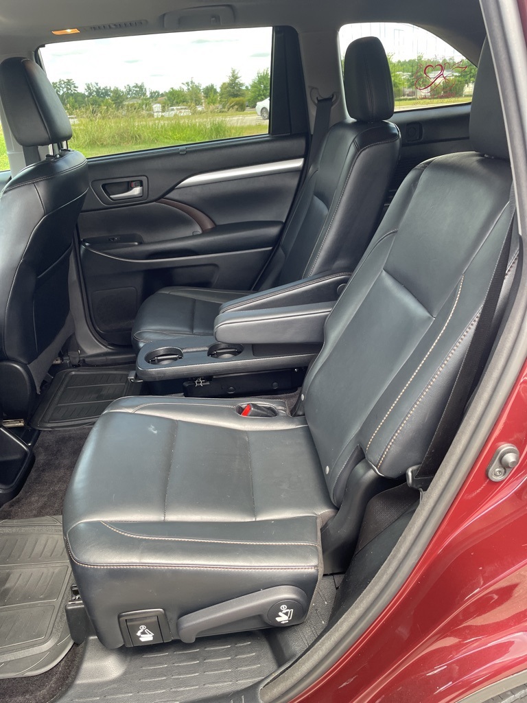 2015 Toyota Highlander XLE photo 6