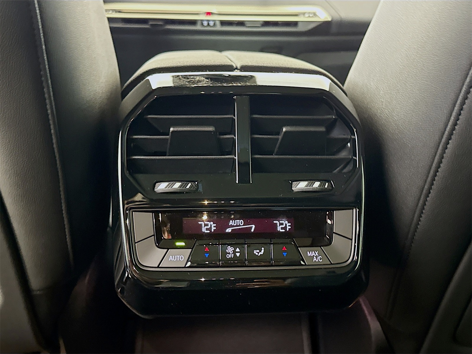 2026 Bmw iX photo 26