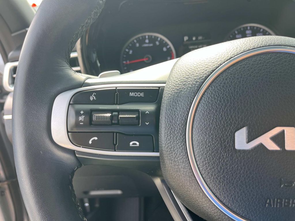 2024 Kia K5 GT photo 17