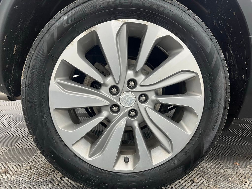2020 Buick Encore Preferred photo 14