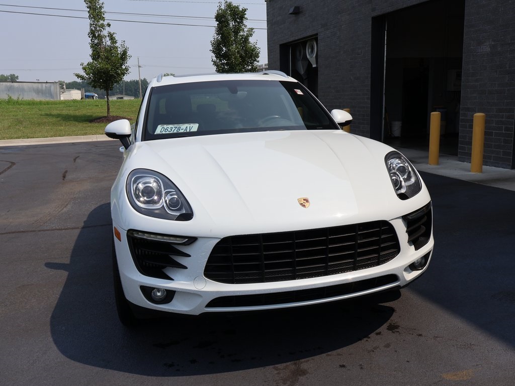 2016 Porsche Macan S photo 4