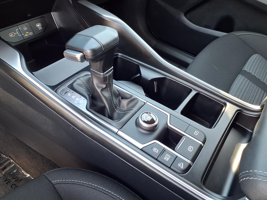 2025 Kia Sorento LX photo 20