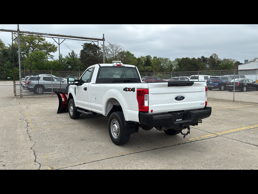 2019 Ford F-250 XL photo 2