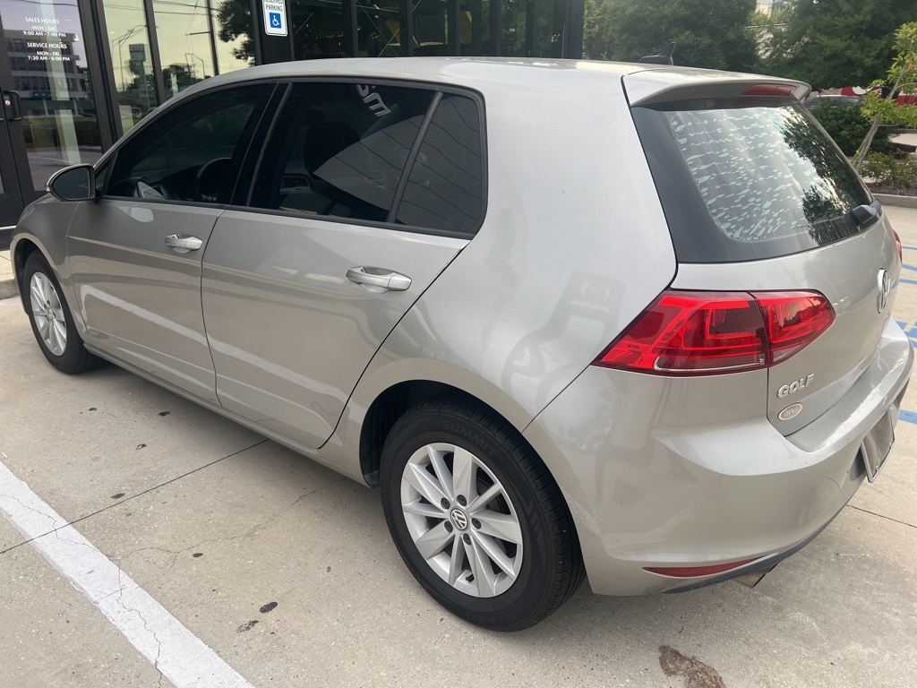 2016 Volkswagen Golf TSI S photo 4