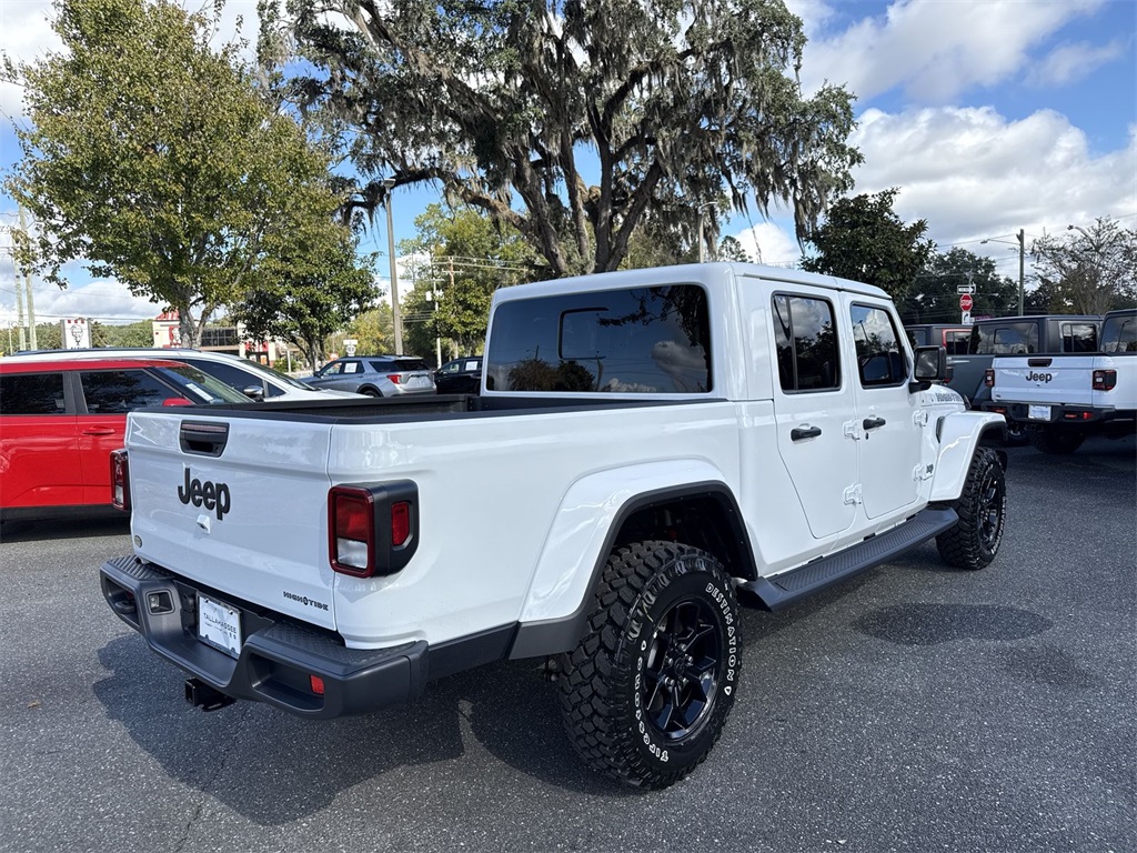 2025 Jeep Gladiator Sport photo 2