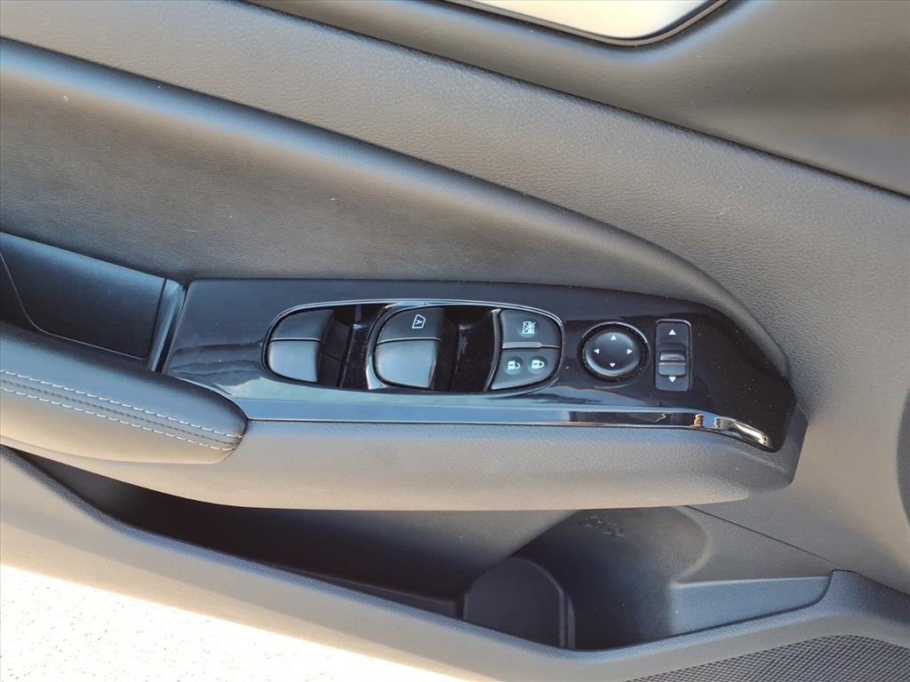 2023 Nissan Altima 2.5 SV photo 23