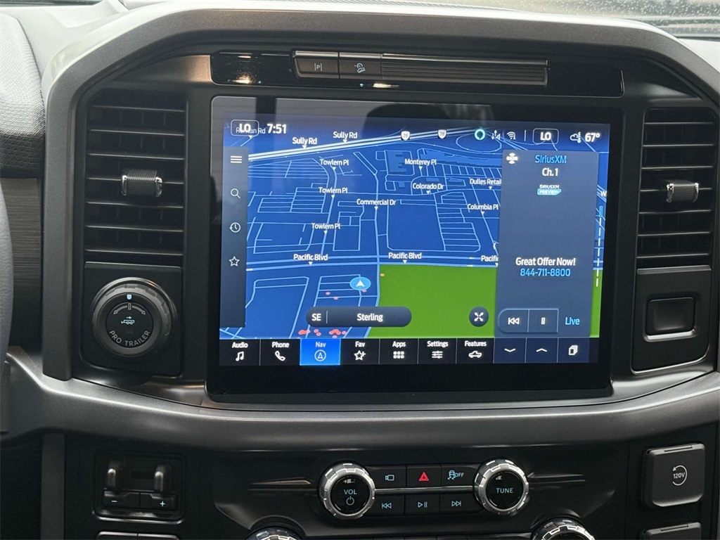 2025 Ford F-150 XLT photo 3